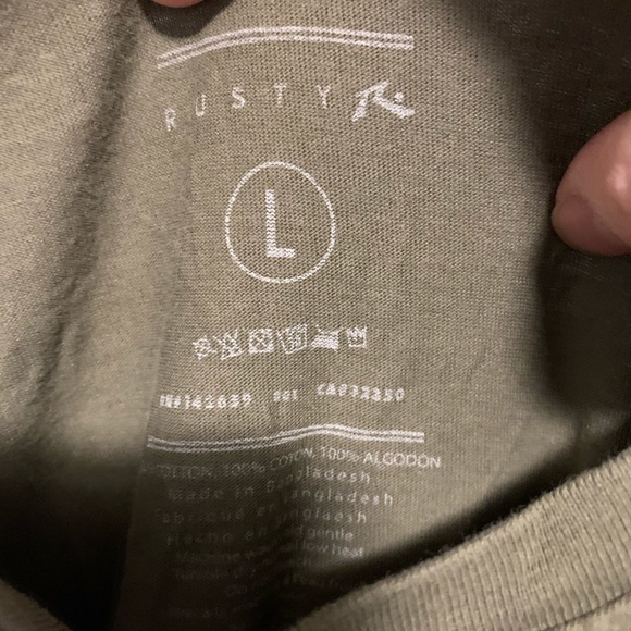 3/$30⭐️ RUSTY Men’s T Shirt - Picture 3 of 3